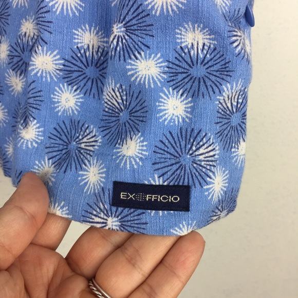 Buzz Off Insect Repellant Blue Floral Top - Picture 7 of 11